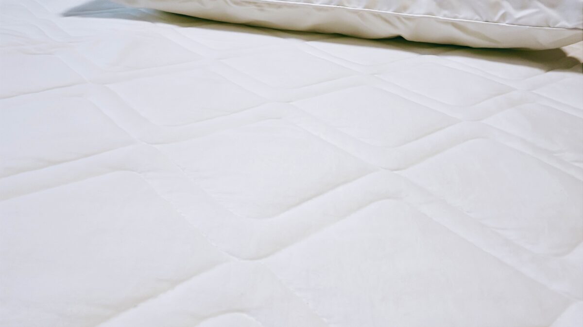 快眠タイムズの敷きパッドの表面綿100%
